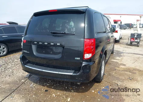 2013 Dodge Grand Caravan Sxt z USA, uszkodzony, nr VIN 2C4RDGCG5DR637409